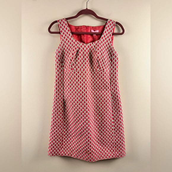 Lilly Pulitzer Dresses & Skirts - Lilly Pulitzer Adriana Dress in Island Coral
Scallop Jacquard